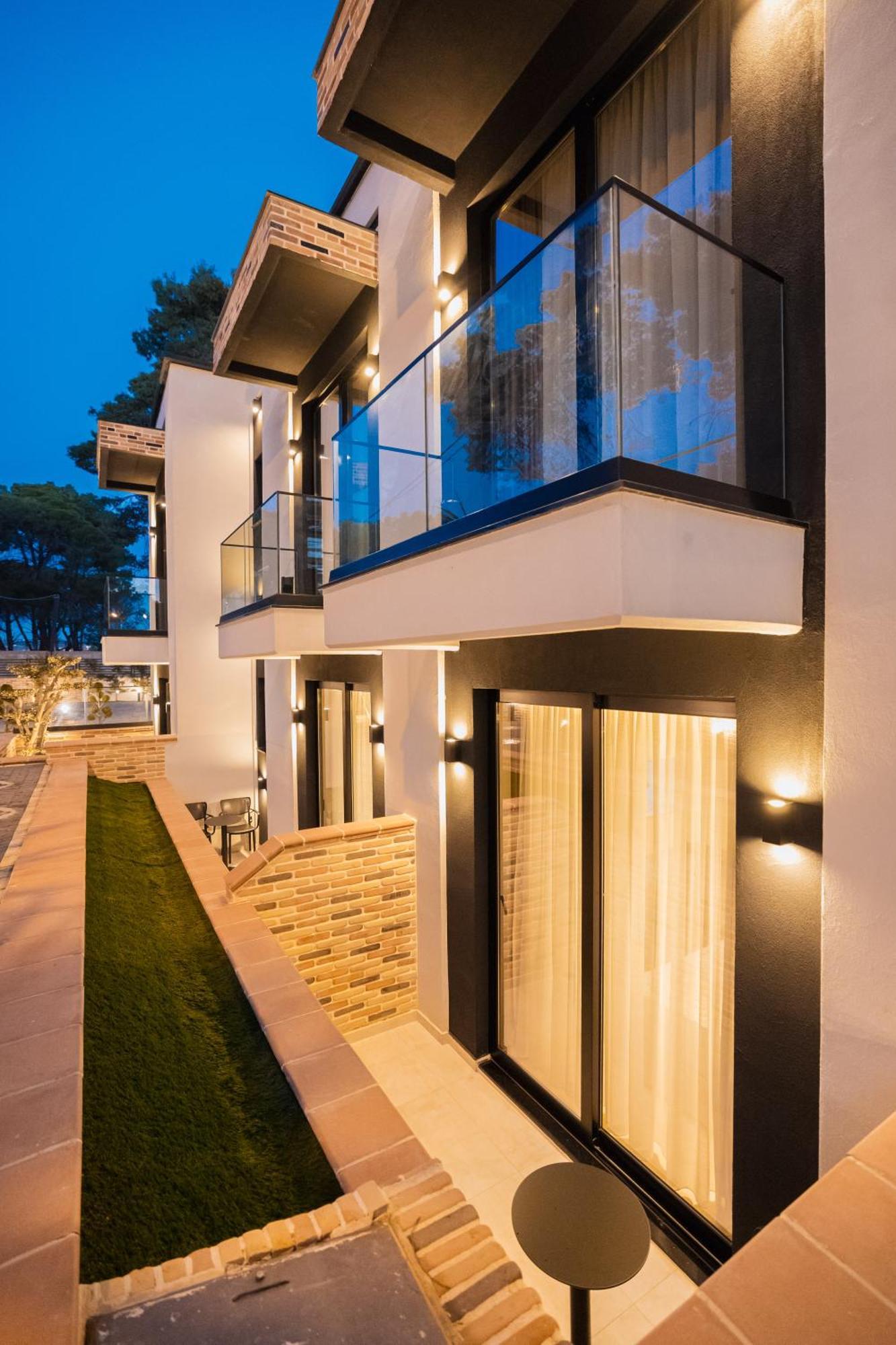 Hotel Beke Vlore Exterior photo